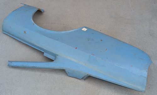 365 GT rear right fender top view