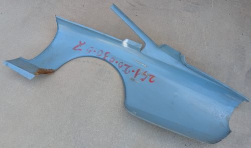 365 GT rear right fender interior view