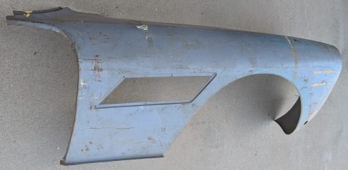330 GT front right fender rear view